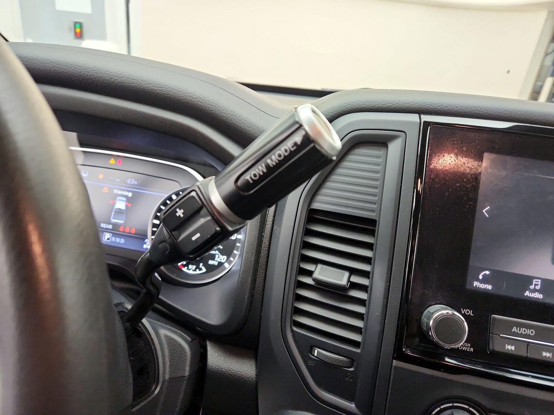 Thumbnail: 2021 Nissan Titan - 17