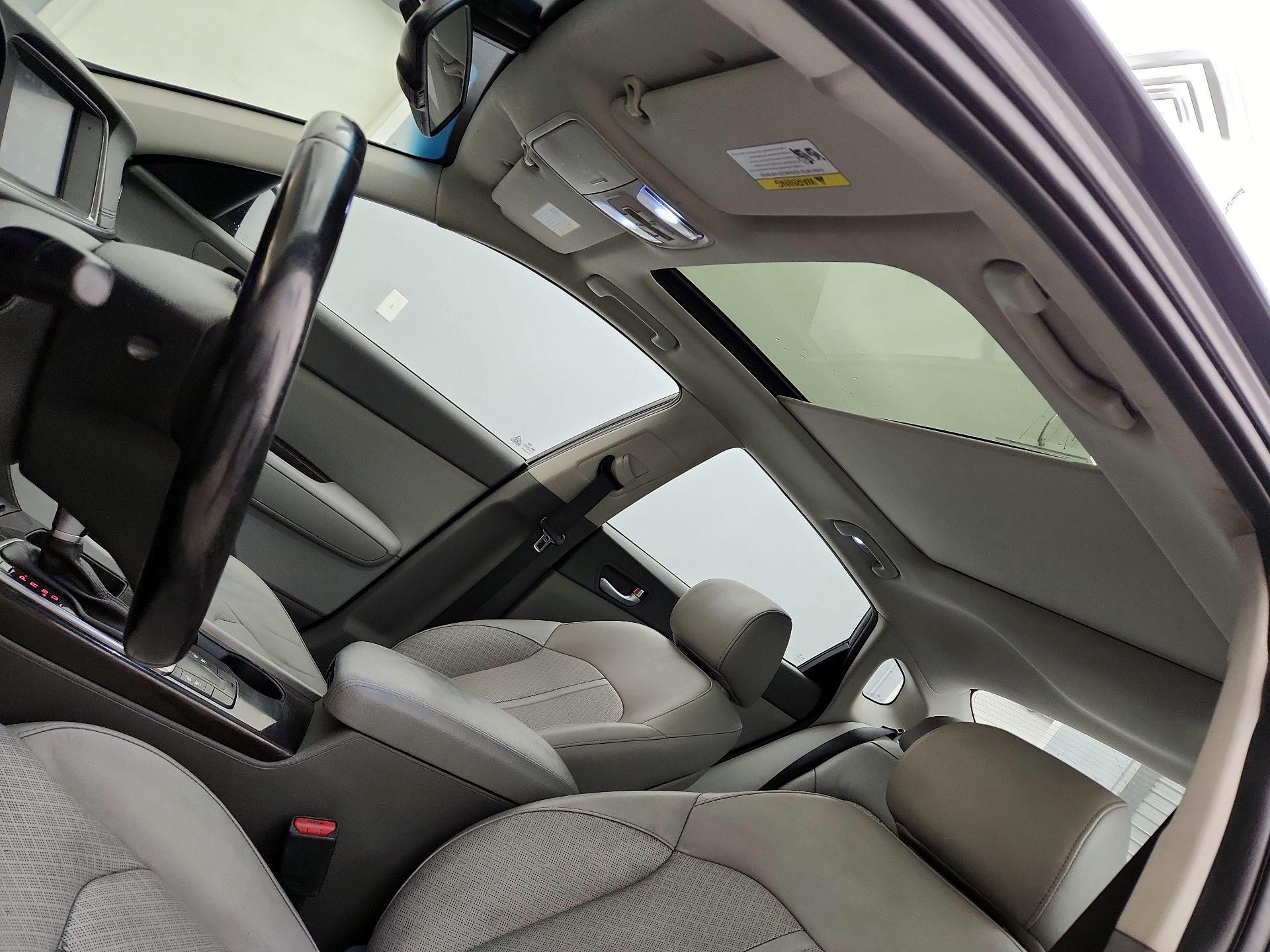 Thumbnail: 2018 Kia Optima - 19