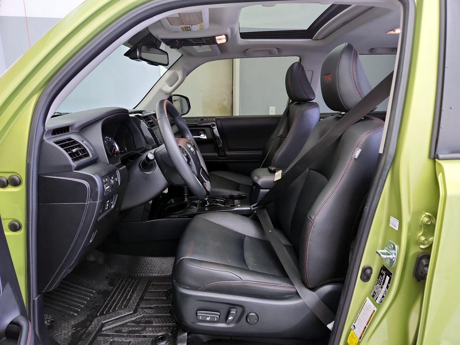 Thumbnail: 2022 Toyota 4Runner - 11