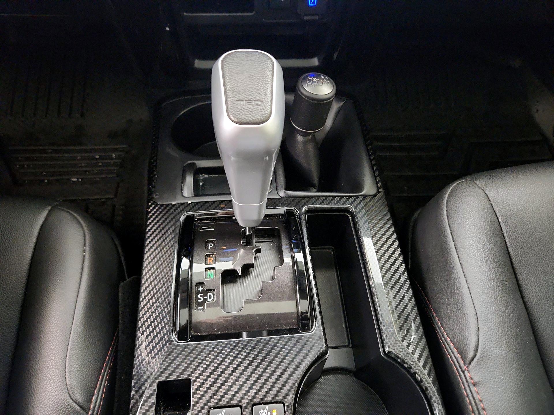 Thumbnail: 2022 Toyota 4Runner - 18