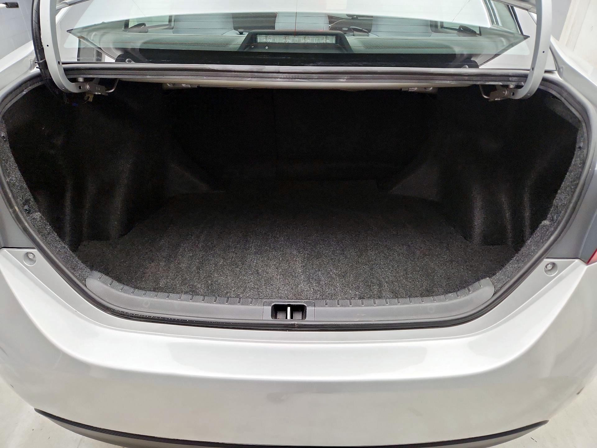 Thumbnail: 2019 Toyota Corolla - 20