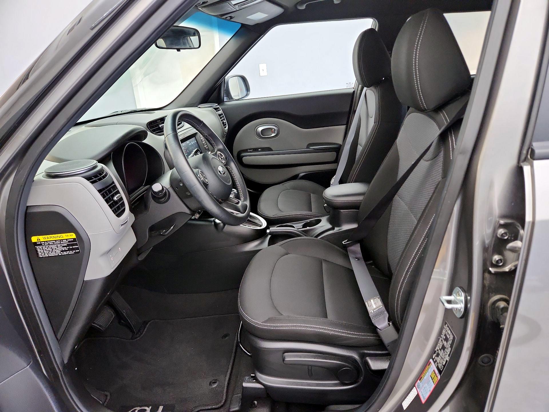 Thumbnail: 2017 Kia Soul - 11