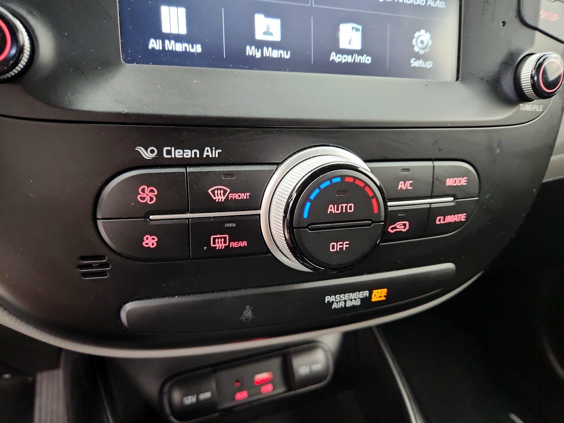 Thumbnail: 2017 Kia Soul - 16