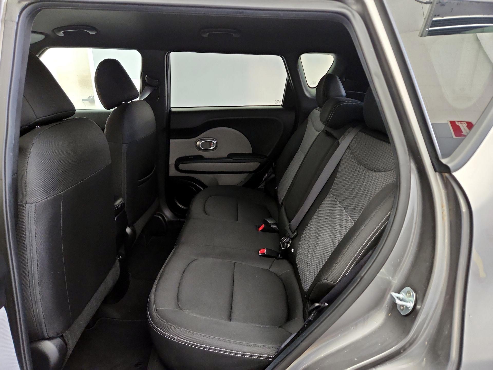 Thumbnail: 2017 Kia Soul - 19