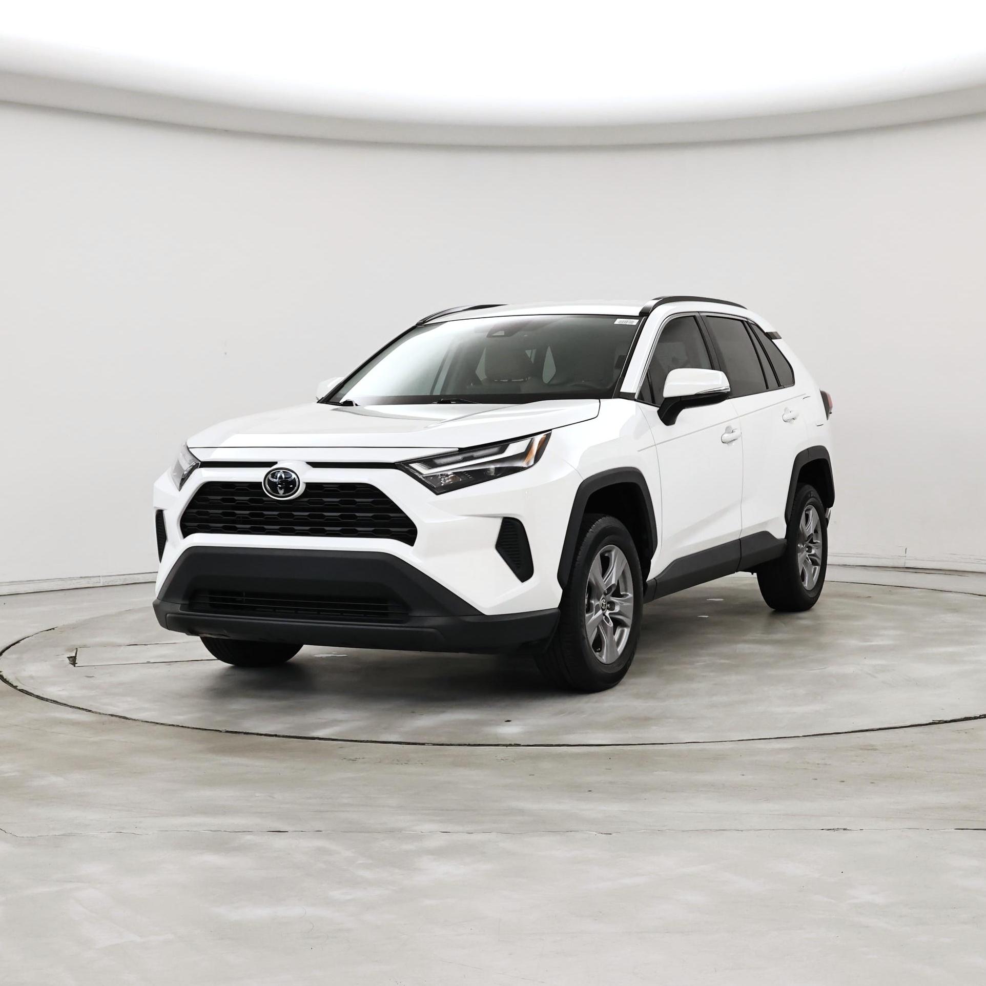 Thumbnail: 2022 Toyota RAV4 - 4