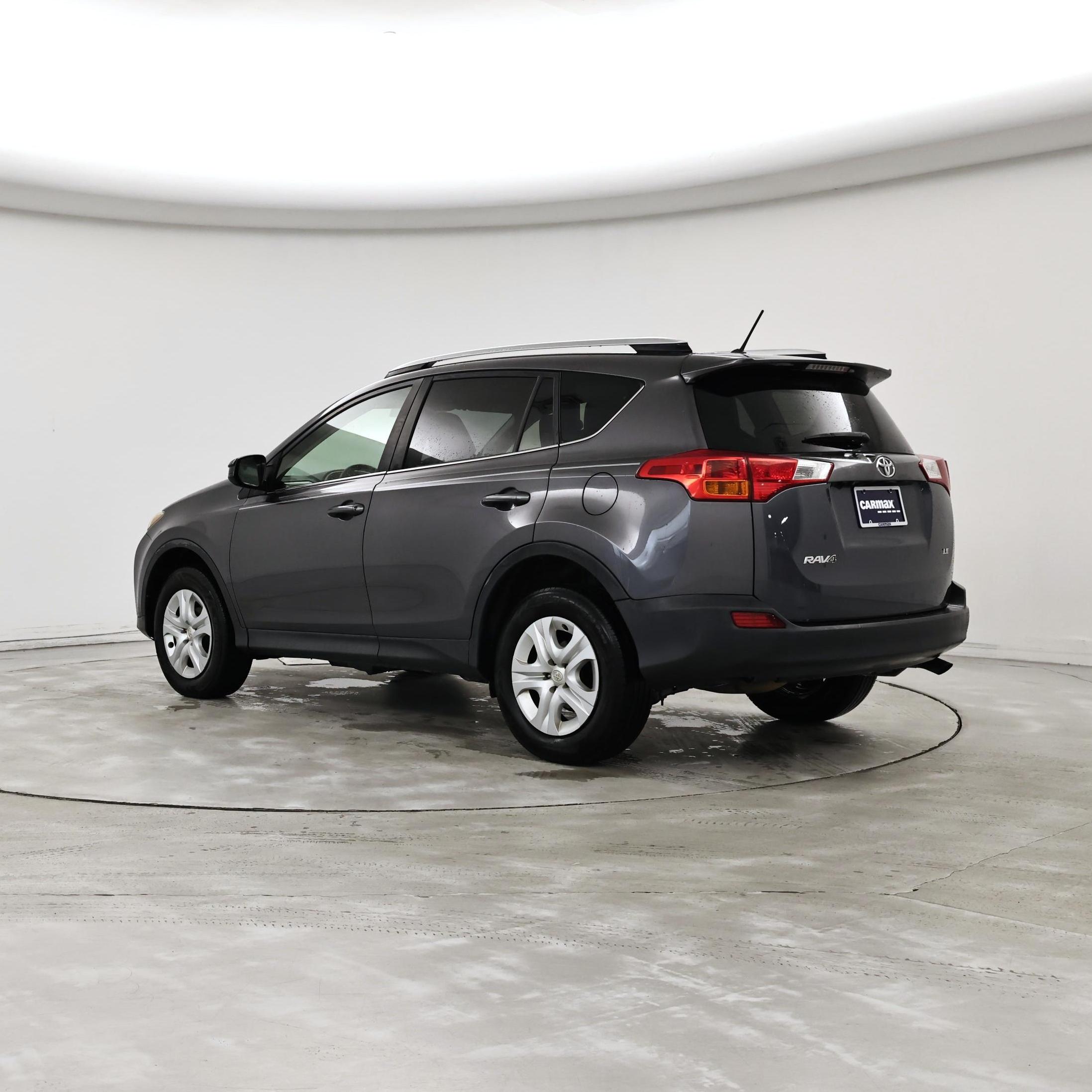 Thumbnail: 2015 Toyota RAV4 - 2