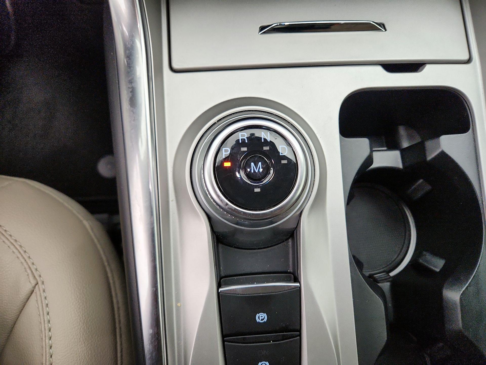 Thumbnail: 2021 Ford Explorer - 18