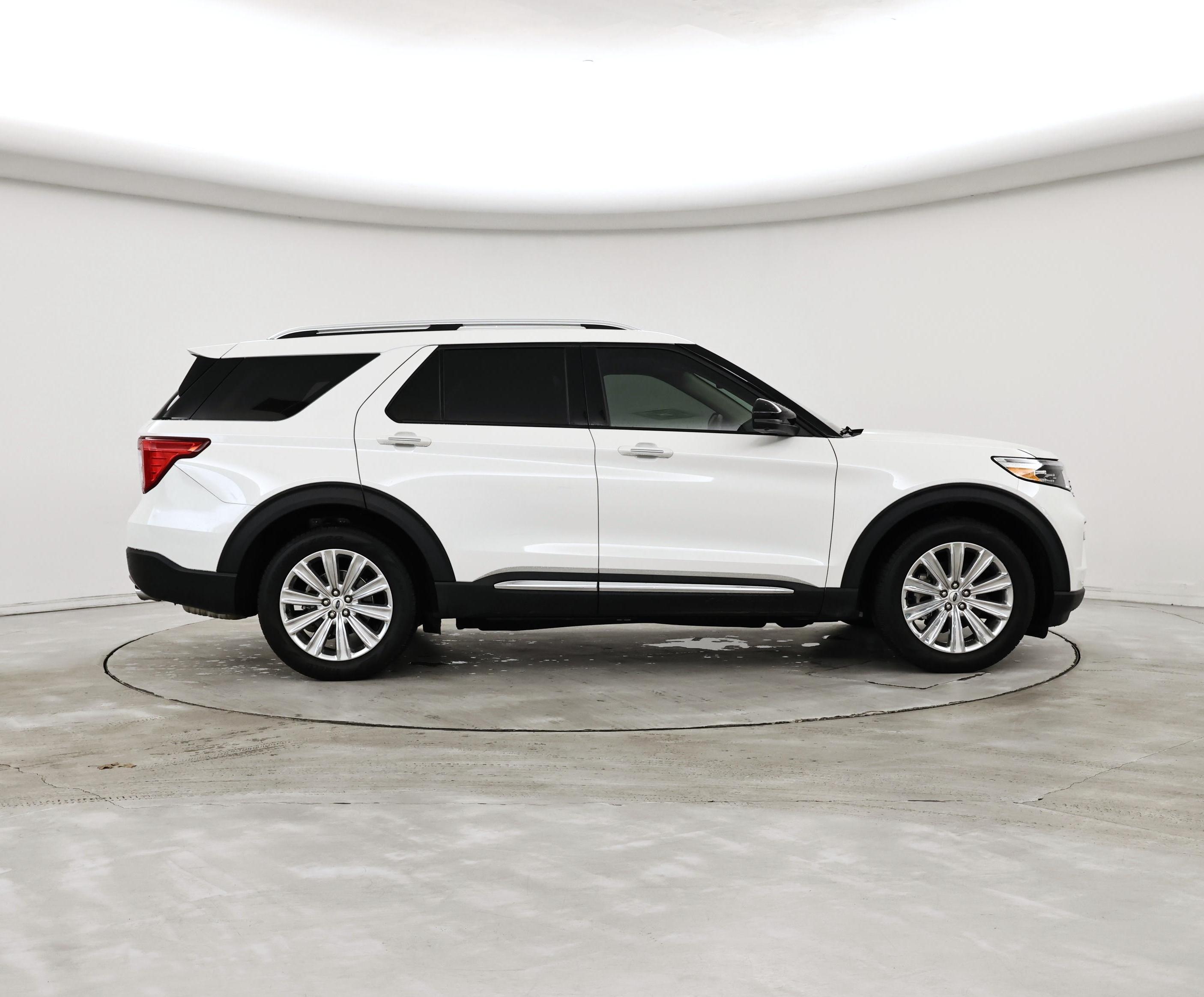 Thumbnail: 2021 Ford Explorer - 7