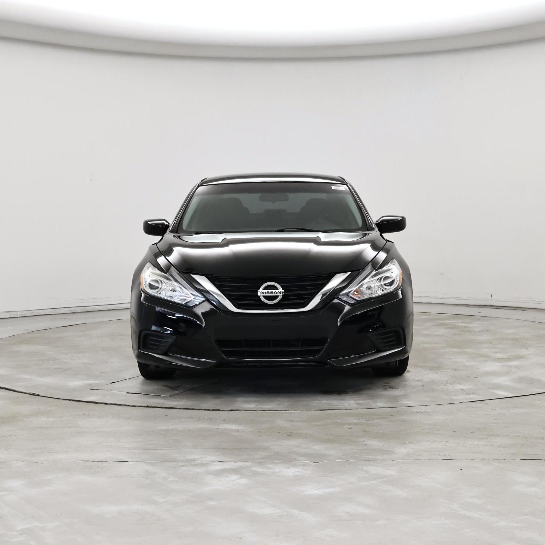 Thumbnail: 2017 Nissan Altima - 5