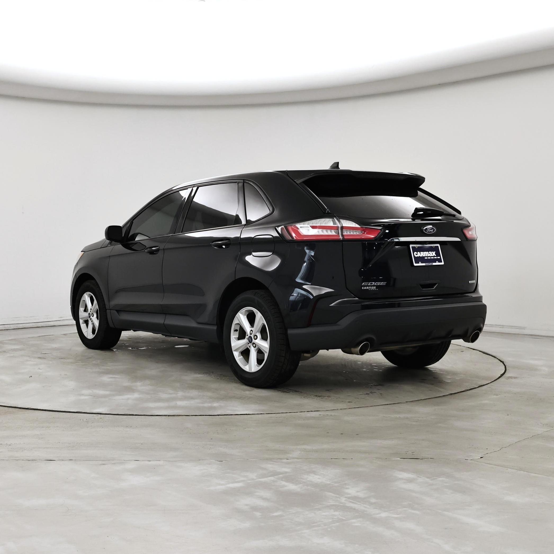 Thumbnail: 2020 Ford Edge - 2