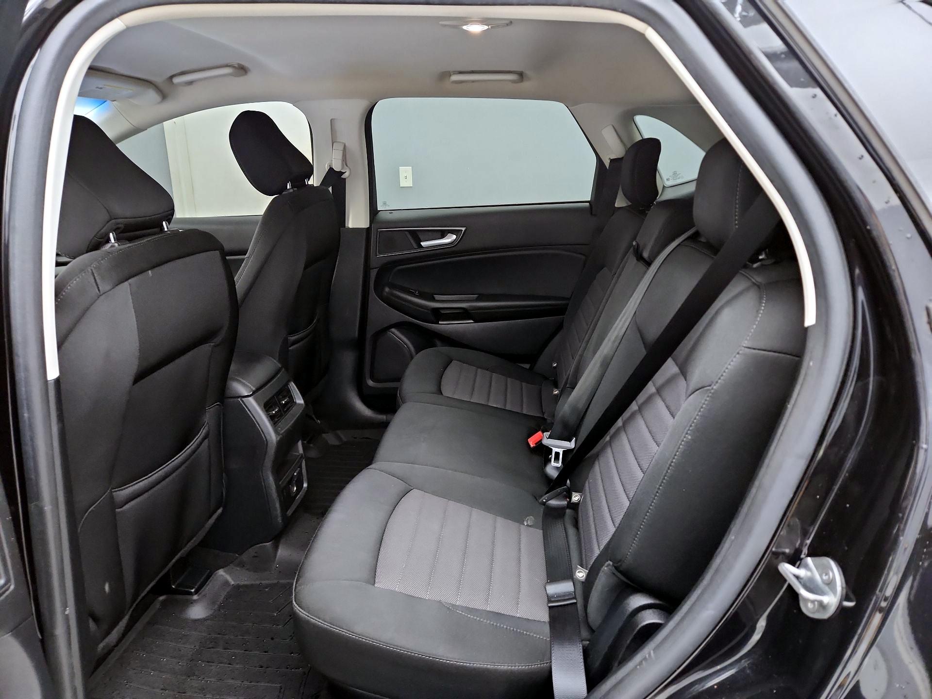 Thumbnail: 2020 Ford Edge - 19