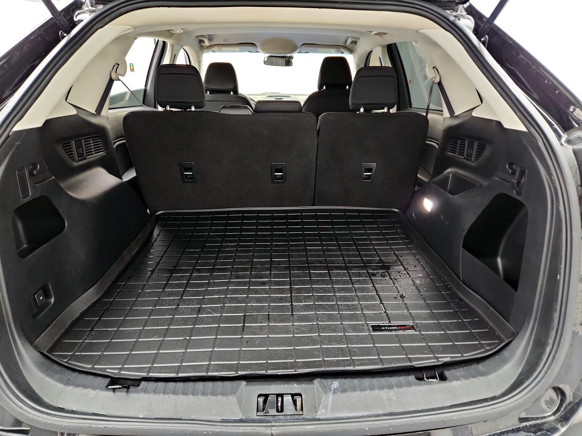 Thumbnail: 2020 Ford Edge - 20