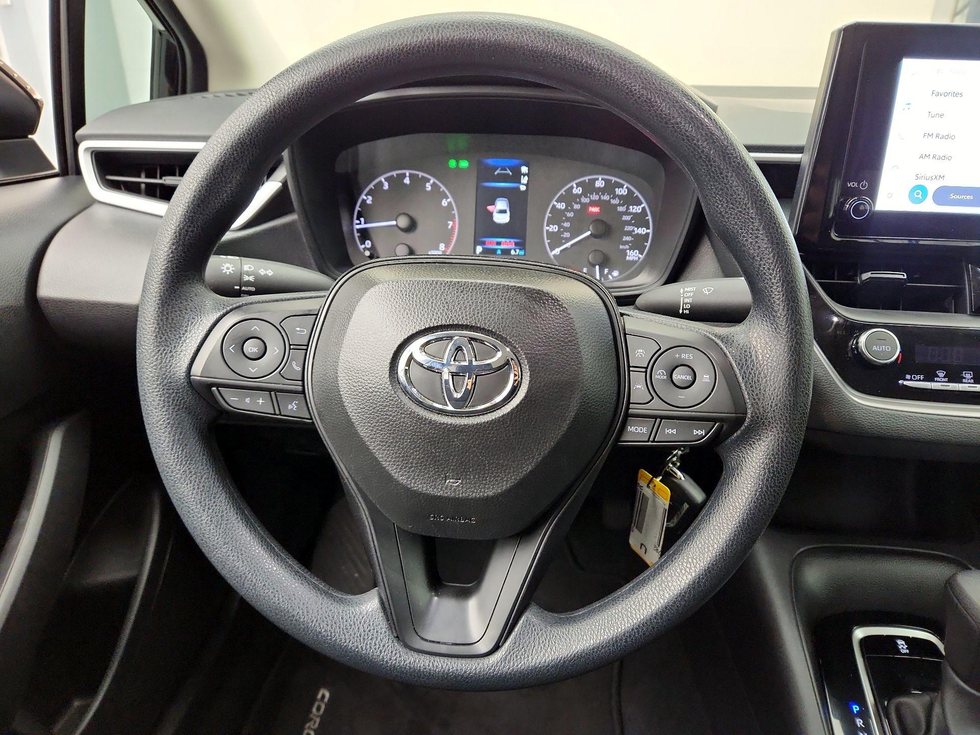 Thumbnail: 2025 Toyota Corolla - 10