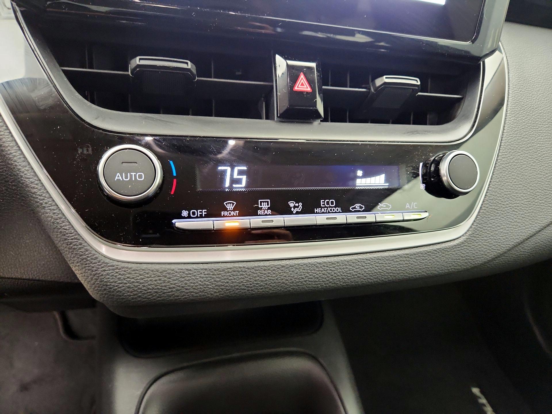 Thumbnail: 2025 Toyota Corolla - 16