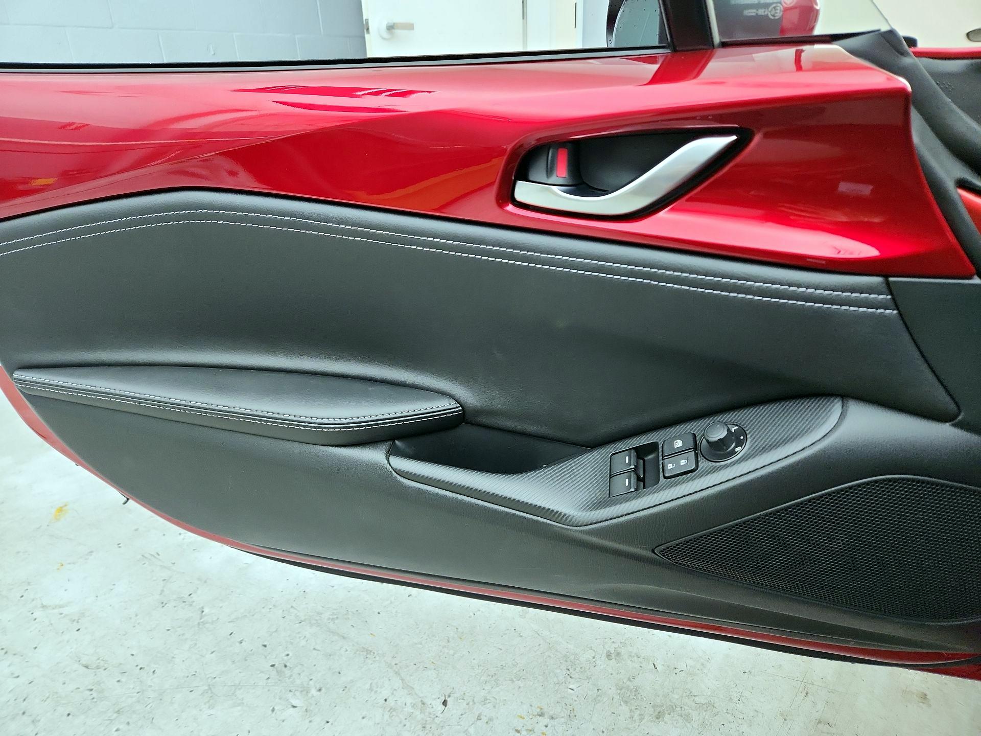 Thumbnail: 2024 Mazda MX-5 Miata - 12