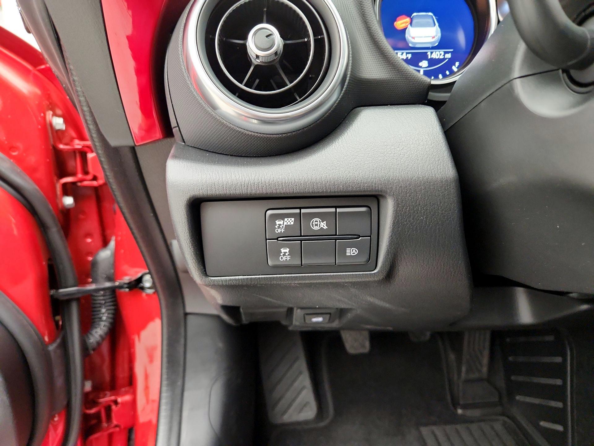 Thumbnail: 2024 Mazda MX-5 Miata - 13