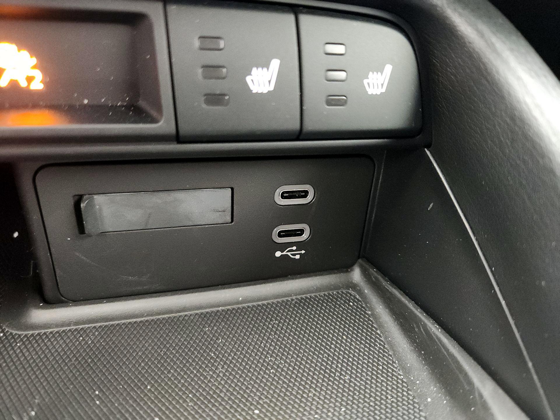 Thumbnail: 2024 Mazda MX-5 Miata - 18