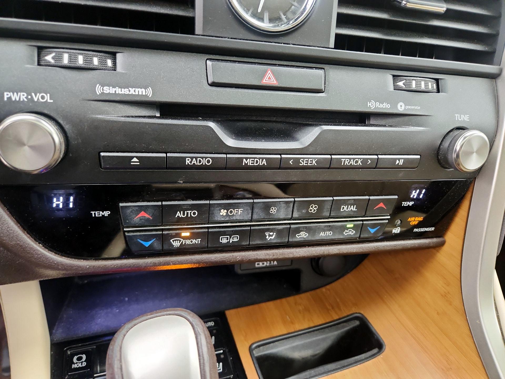 Thumbnail: 2020 Lexus RX - 16