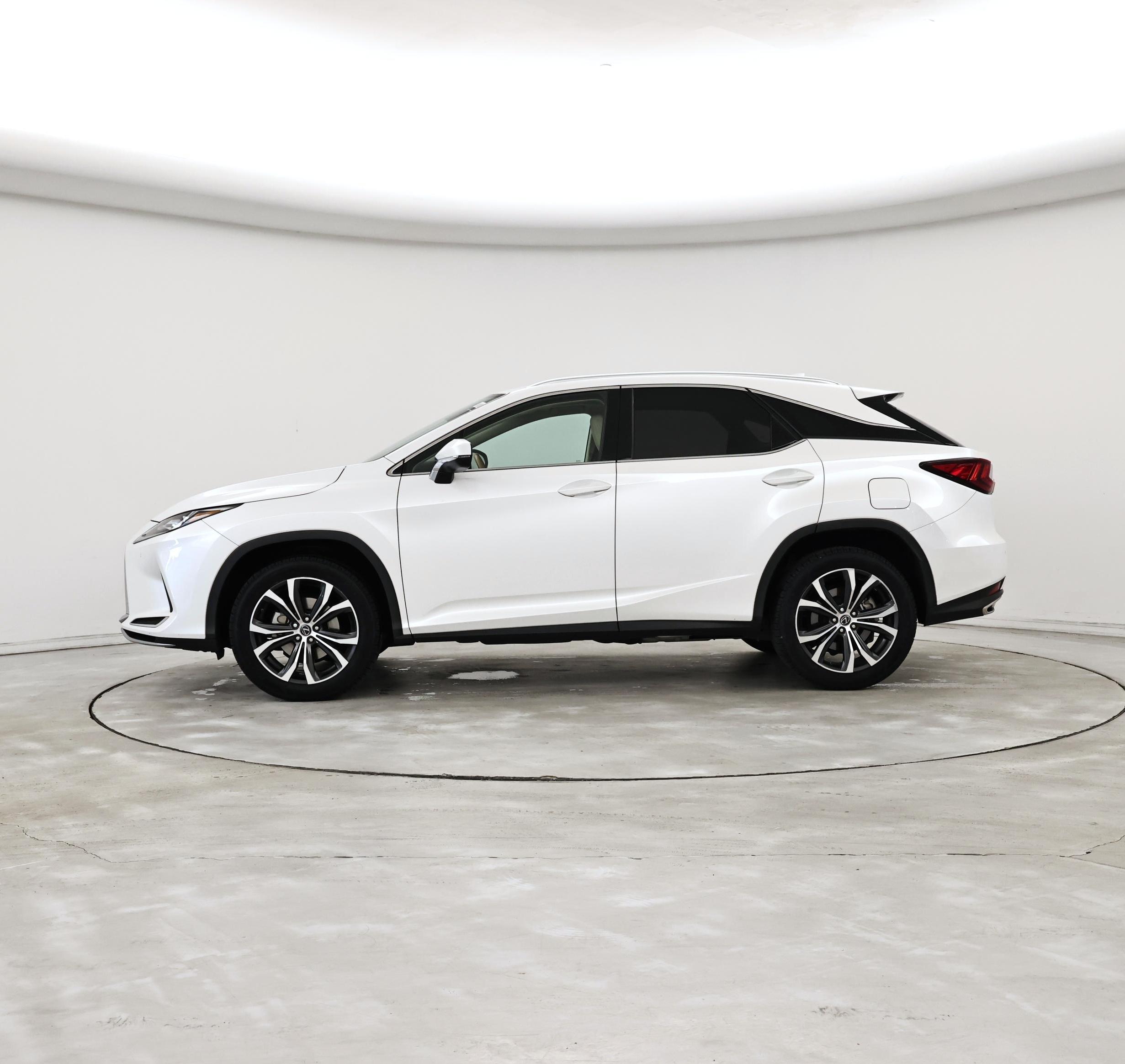 Thumbnail: 2020 Lexus RX - 3