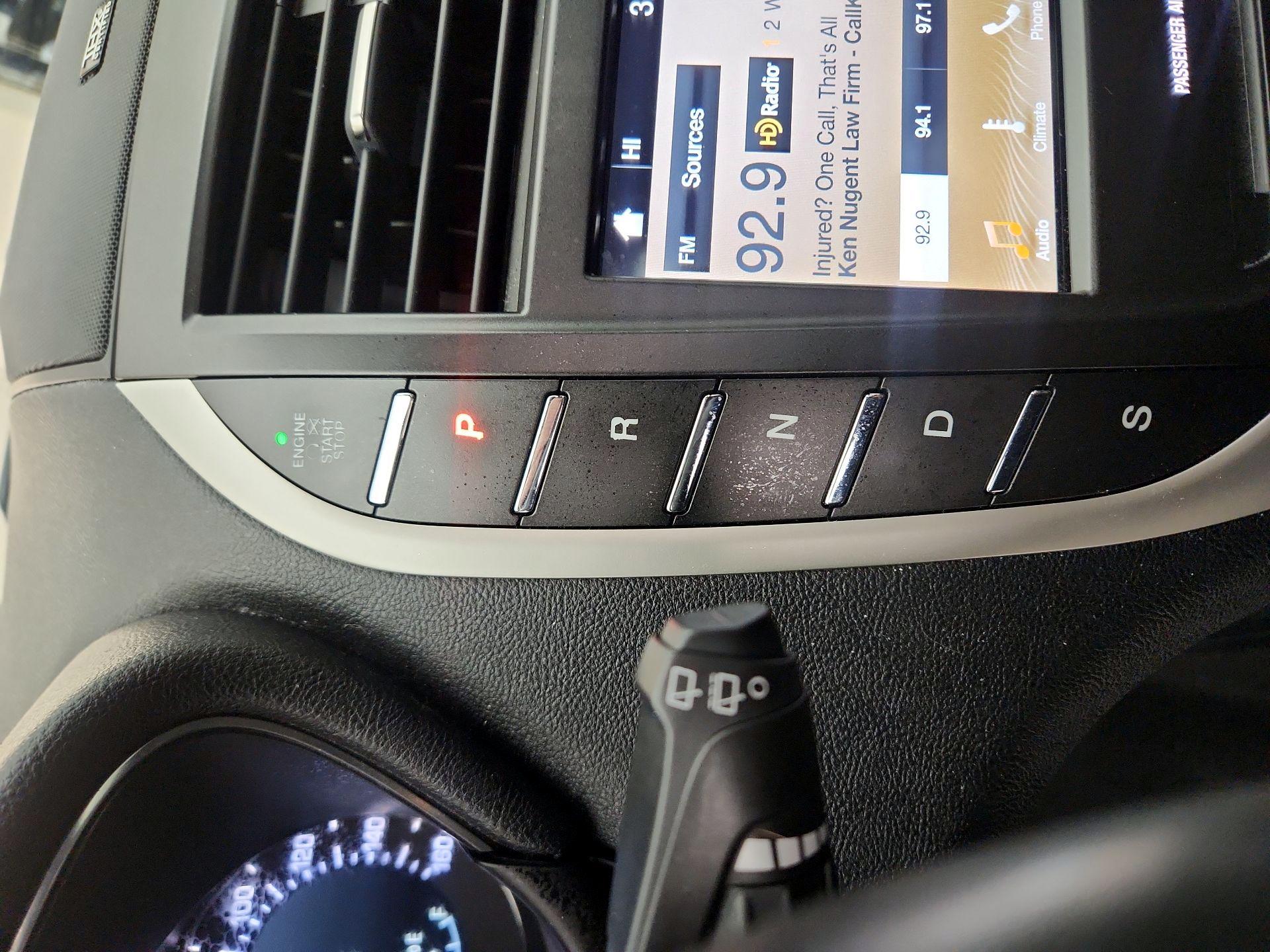 Thumbnail: 2019 Lincoln MKC - 18