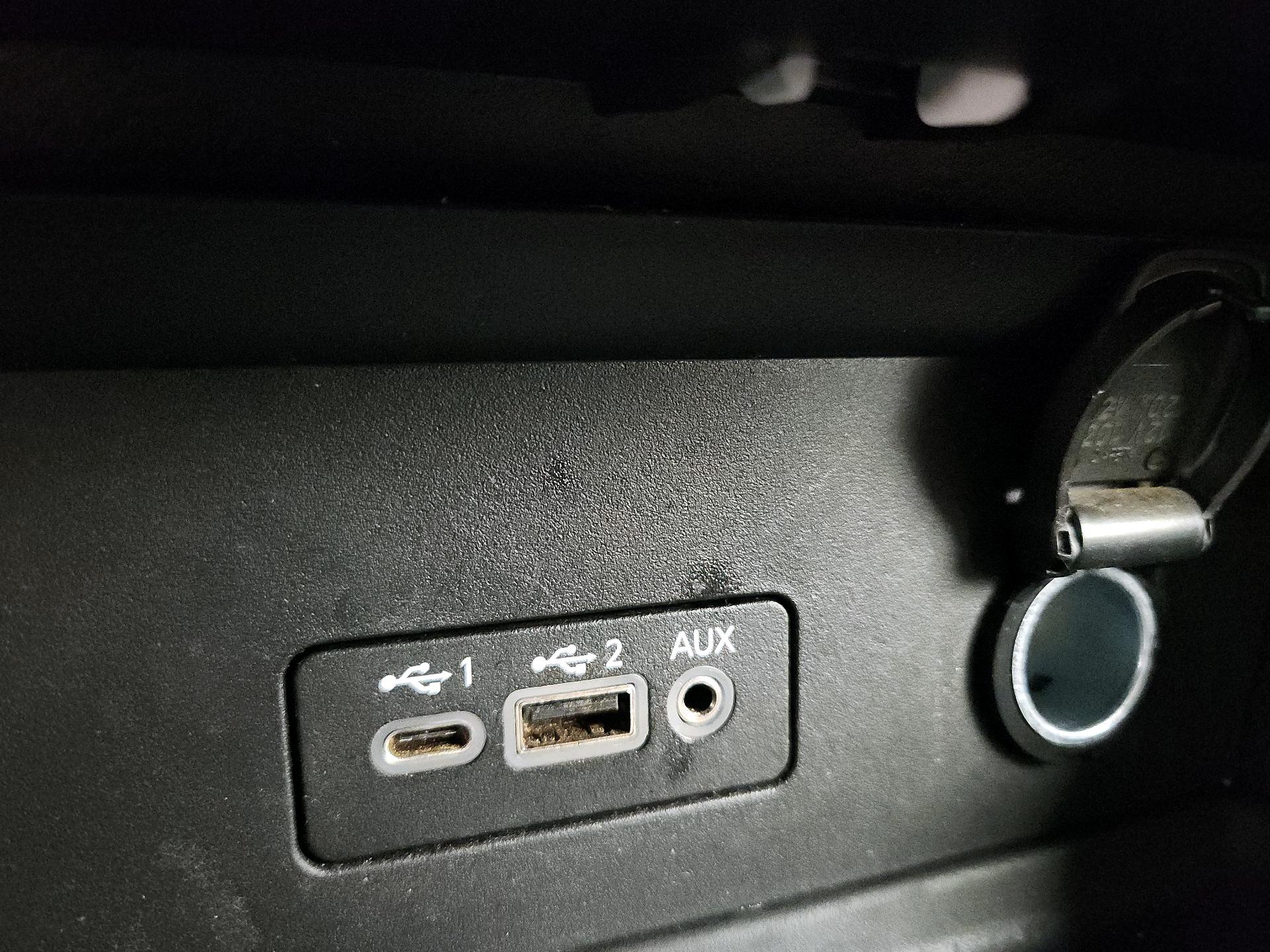 Thumbnail: 2022 Nissan Sentra - 18