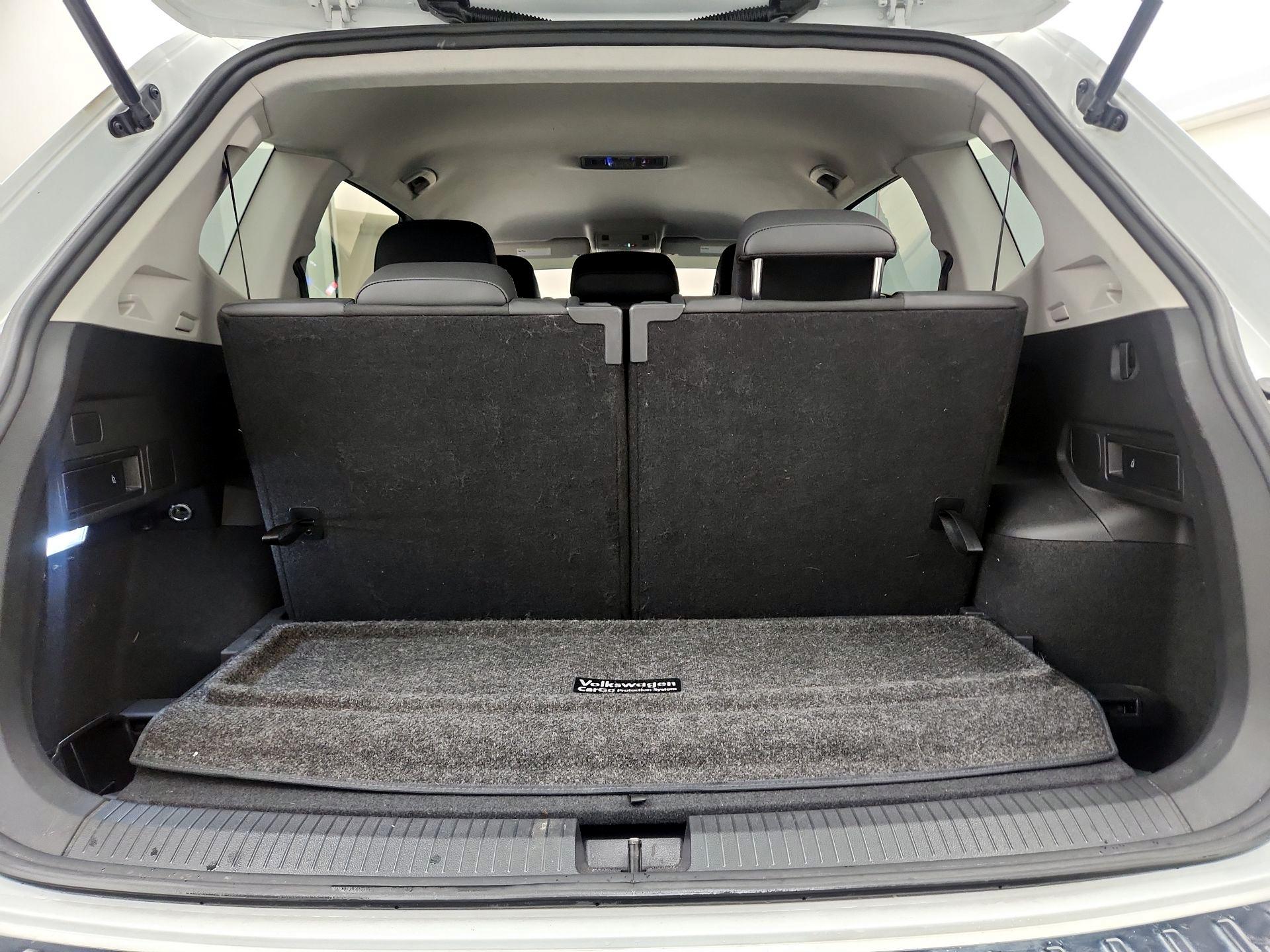 Thumbnail: 2023 Volkswagen Tiguan - 20