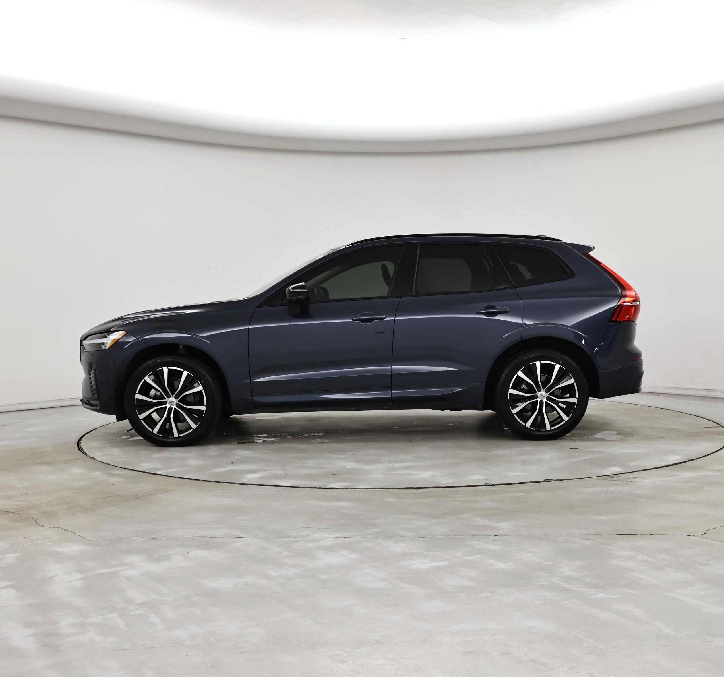 Thumbnail: 2024 Volvo XC60 - 3