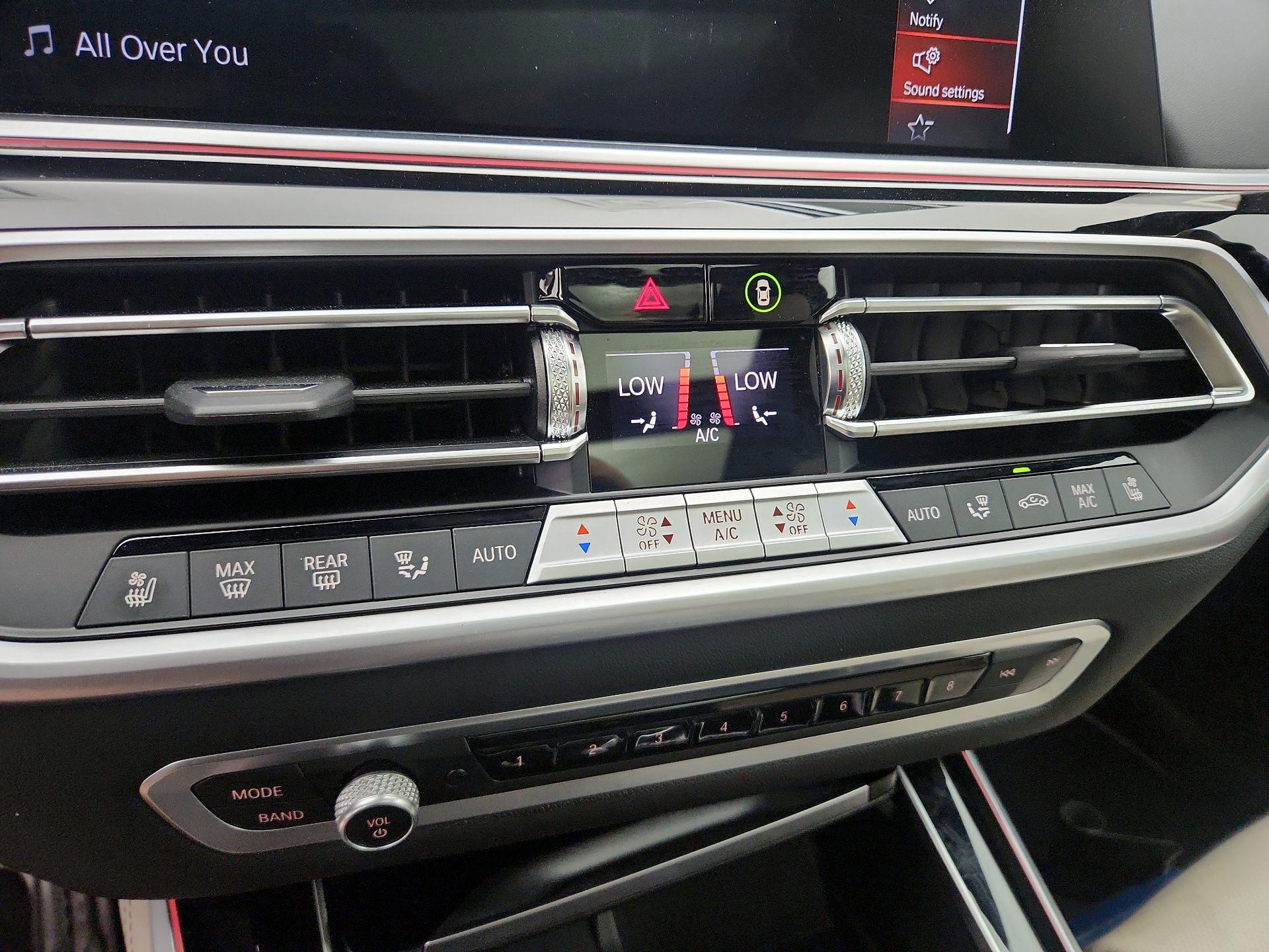 Thumbnail: 2021 BMW X5 - 17