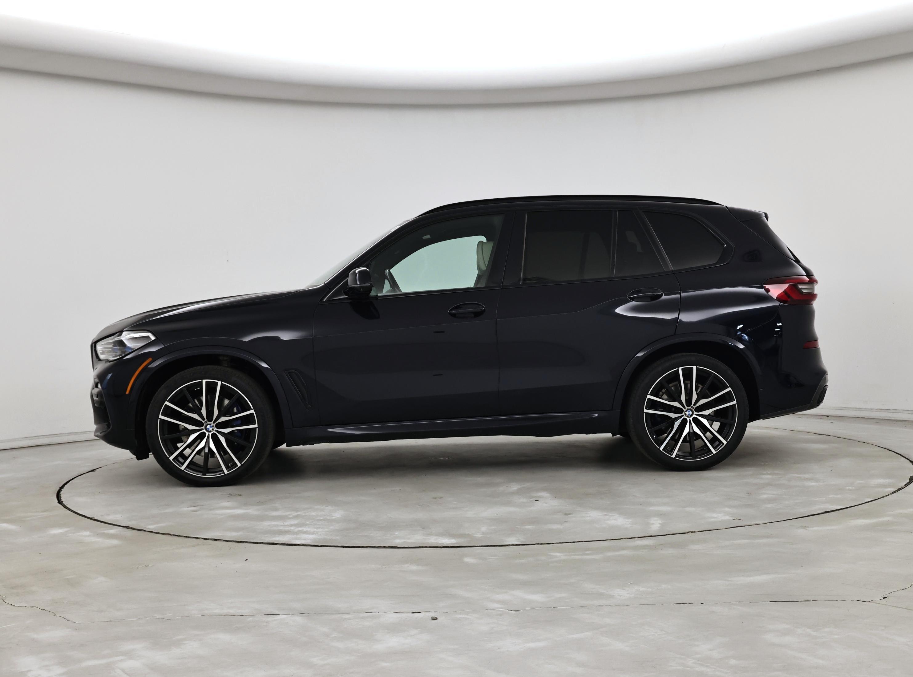 Thumbnail: 2021 BMW X5 - 3