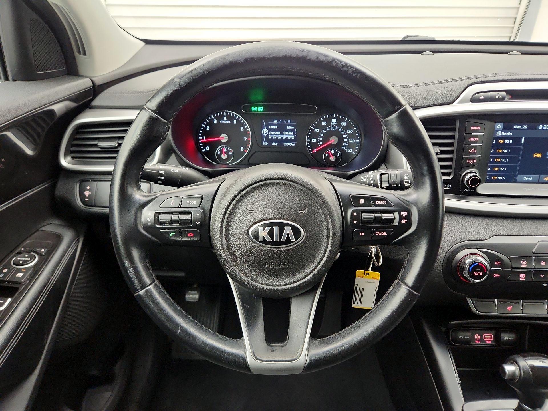 Thumbnail: 2017 Kia Sorento - 10