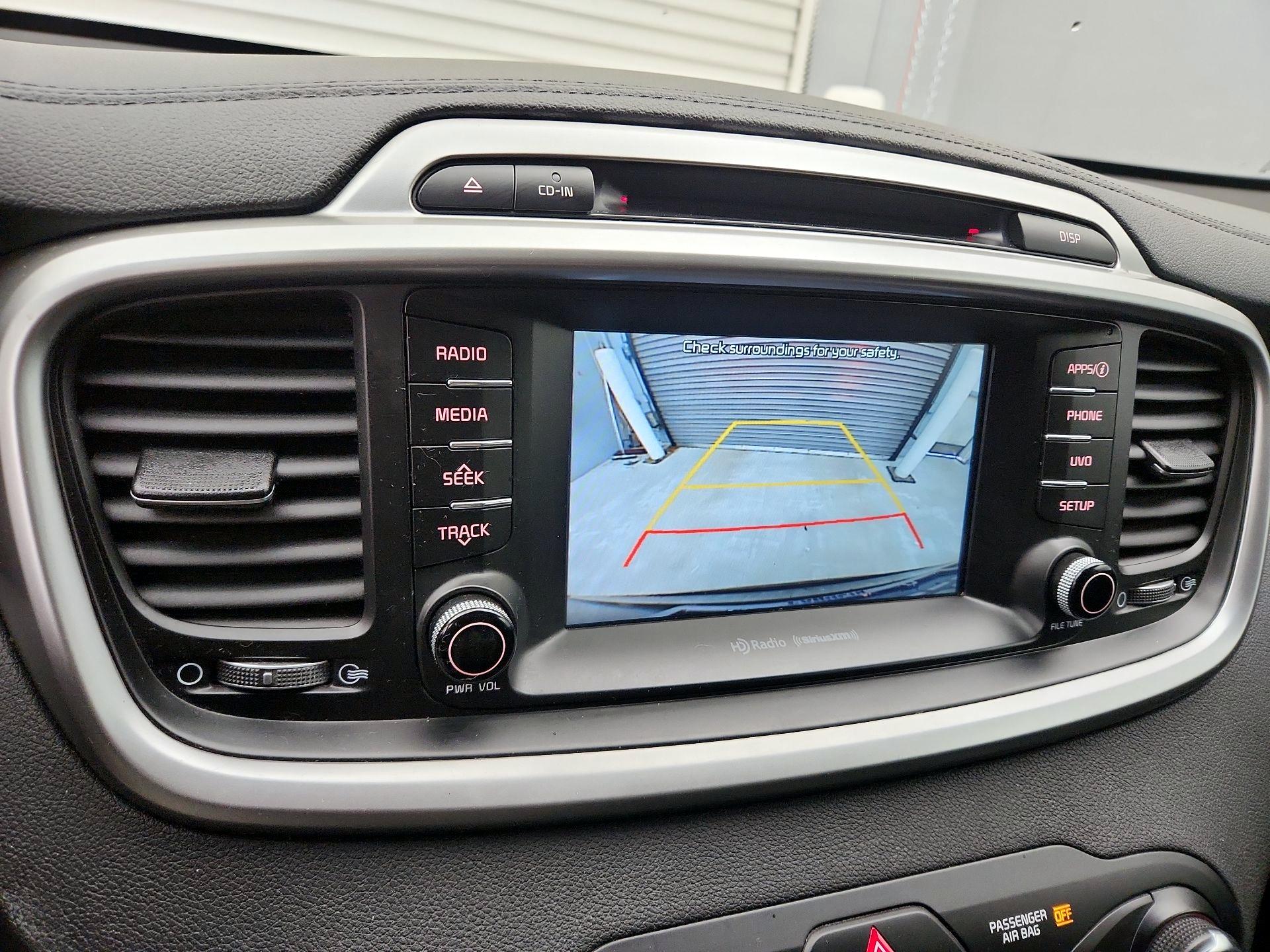 Thumbnail: 2017 Kia Sorento - 14