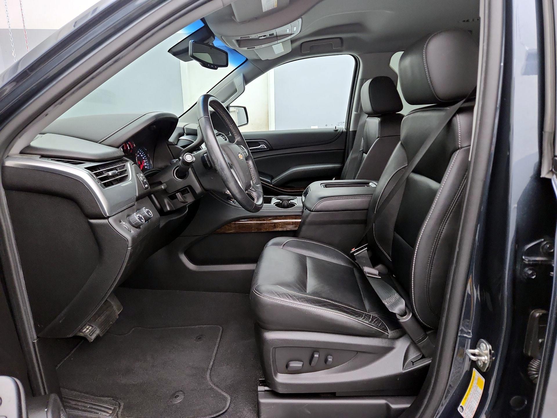 Thumbnail: 2019 Chevrolet Tahoe - 11