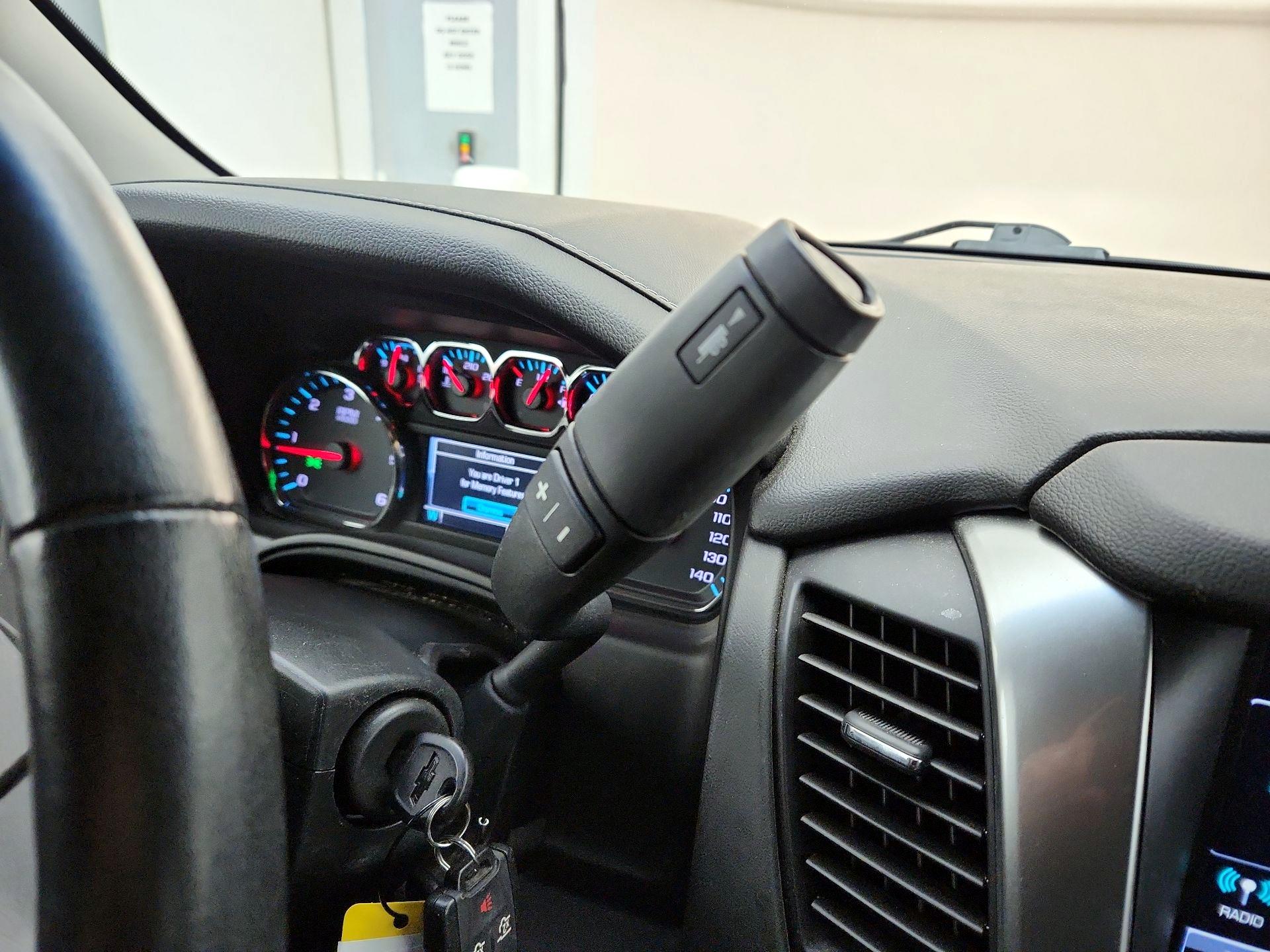 Thumbnail: 2019 Chevrolet Tahoe - 18