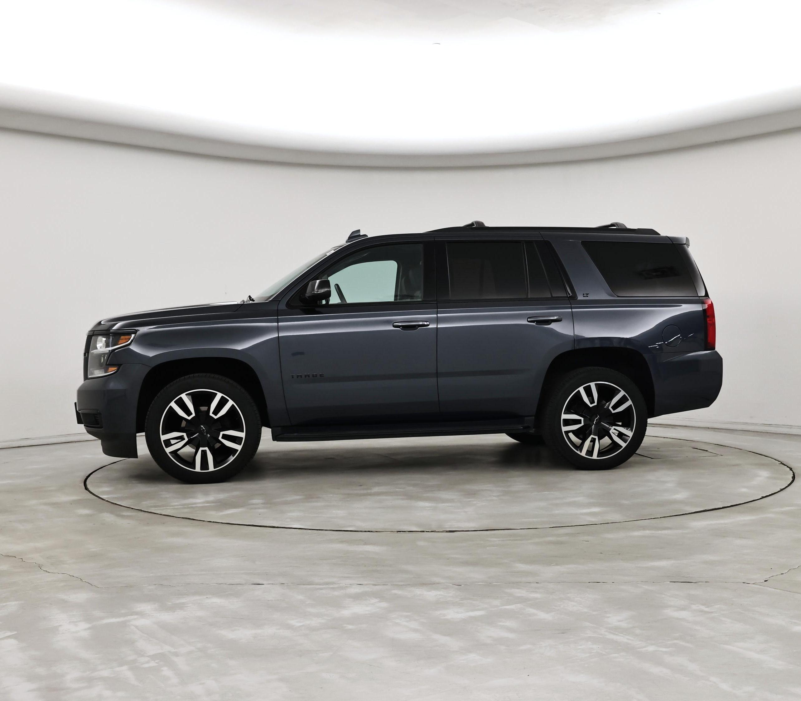 Thumbnail: 2019 Chevrolet Tahoe - 3