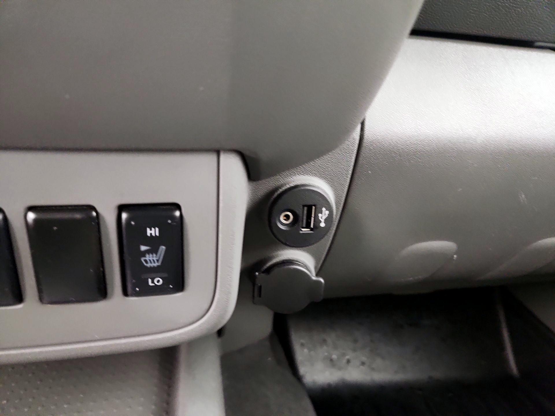 Thumbnail: 2021 Nissan Frontier - 18