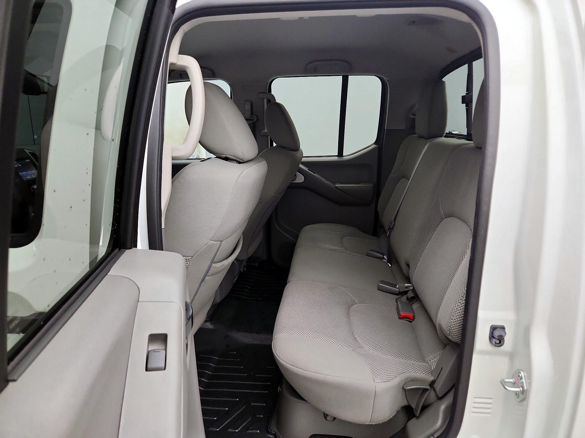 Thumbnail: 2021 Nissan Frontier - 19