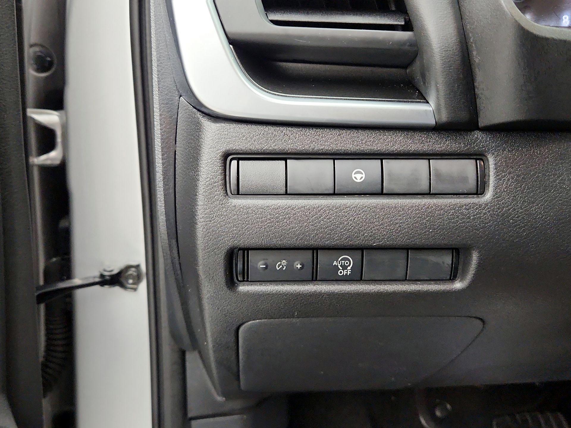 Thumbnail: 2023 Nissan Rogue - 13