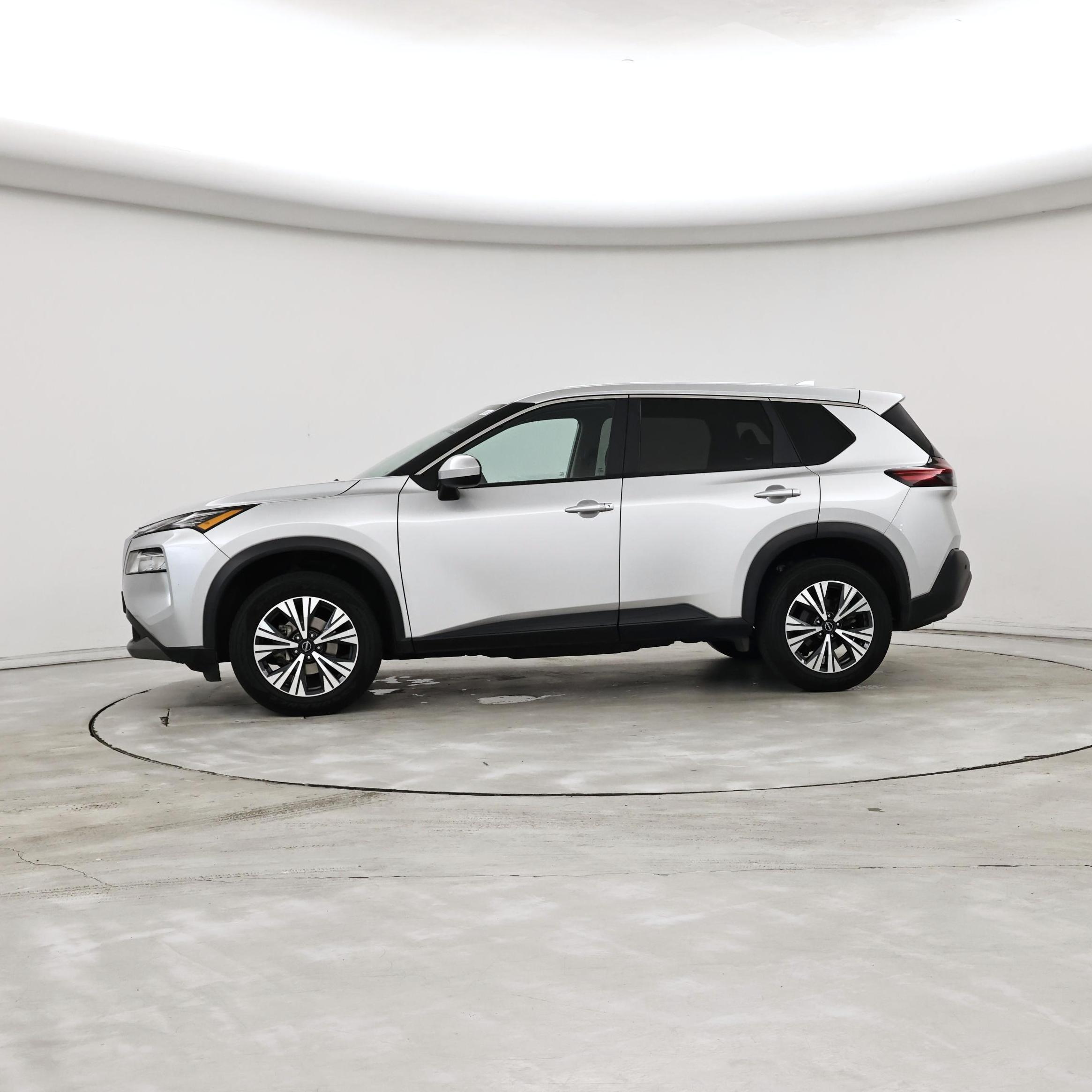 Thumbnail: 2023 Nissan Rogue - 3