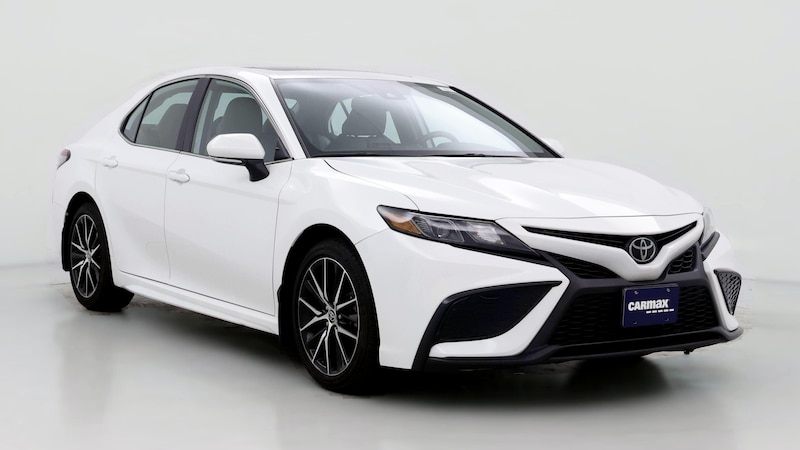 2023 Toyota Camry SE Hero Image