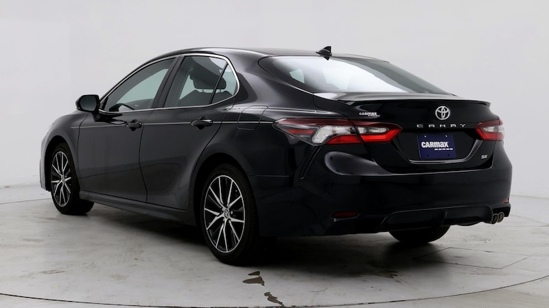 2023 Toyota Camry SE 2