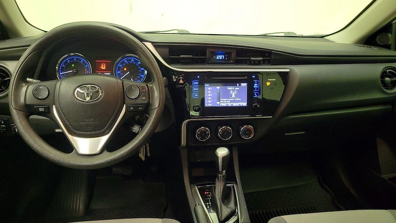 2017 Toyota Corolla L 9