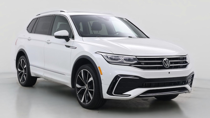 2022 Volkswagen Tiguan SE R-Line Hero Image