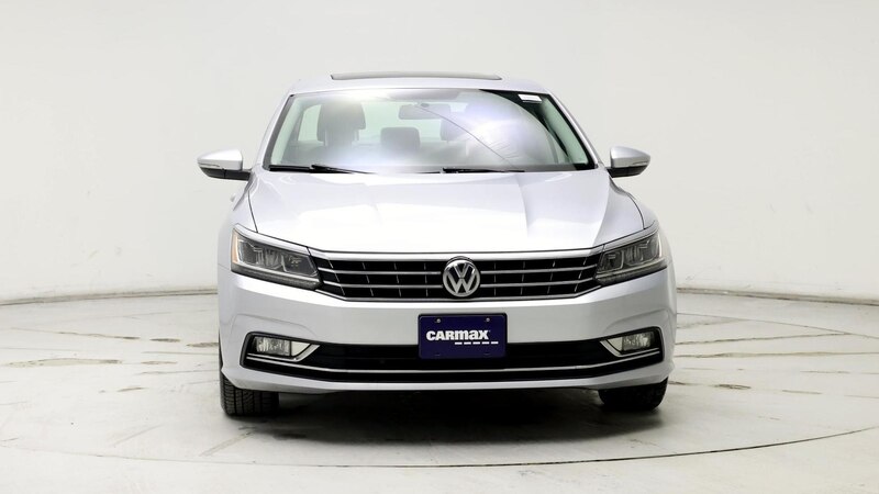 2018 Volkswagen Passat SE 5