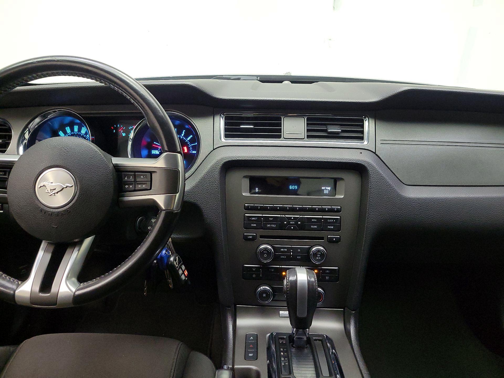 Thumbnail: 2013 Ford Mustang - 9