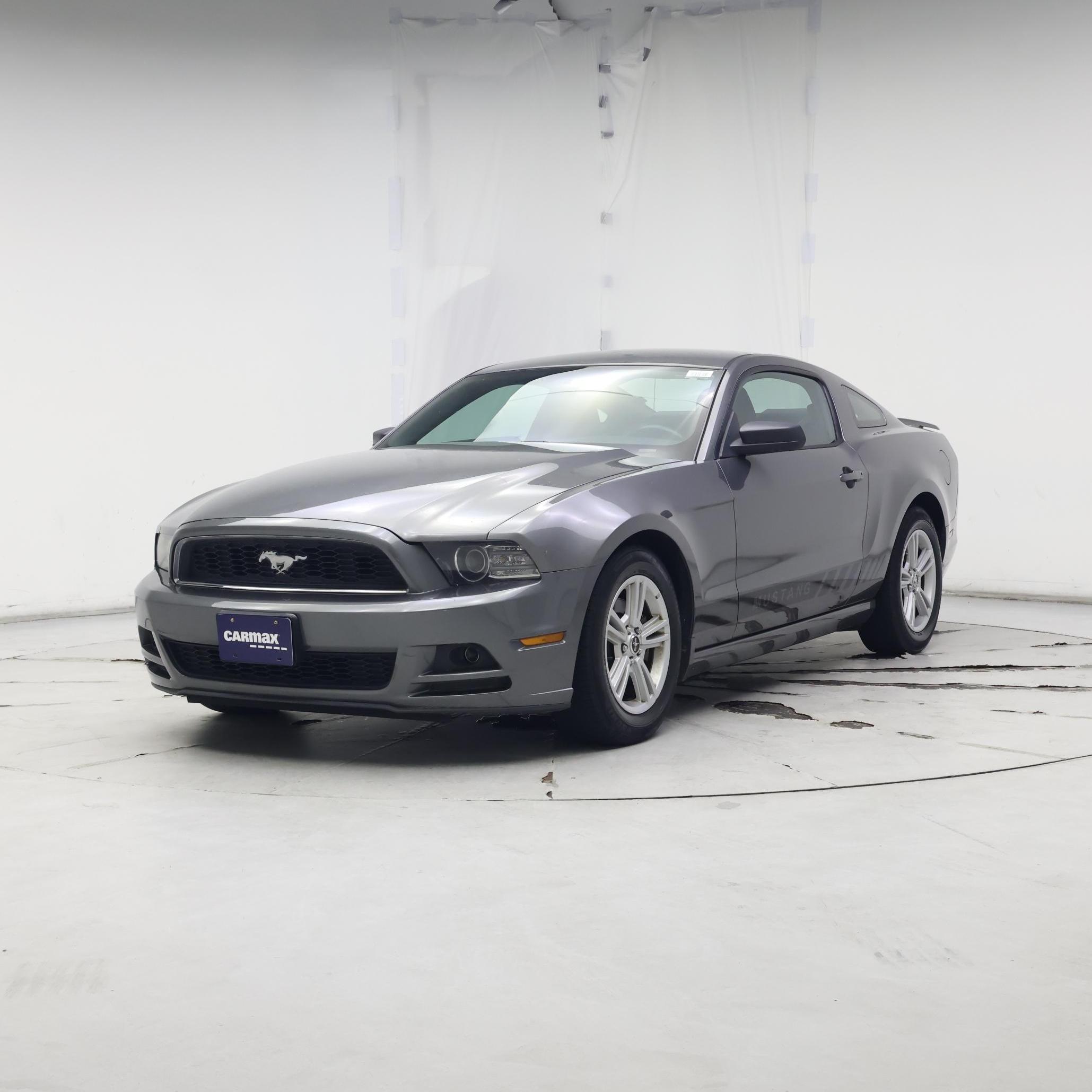 Thumbnail: 2013 Ford Mustang - 4