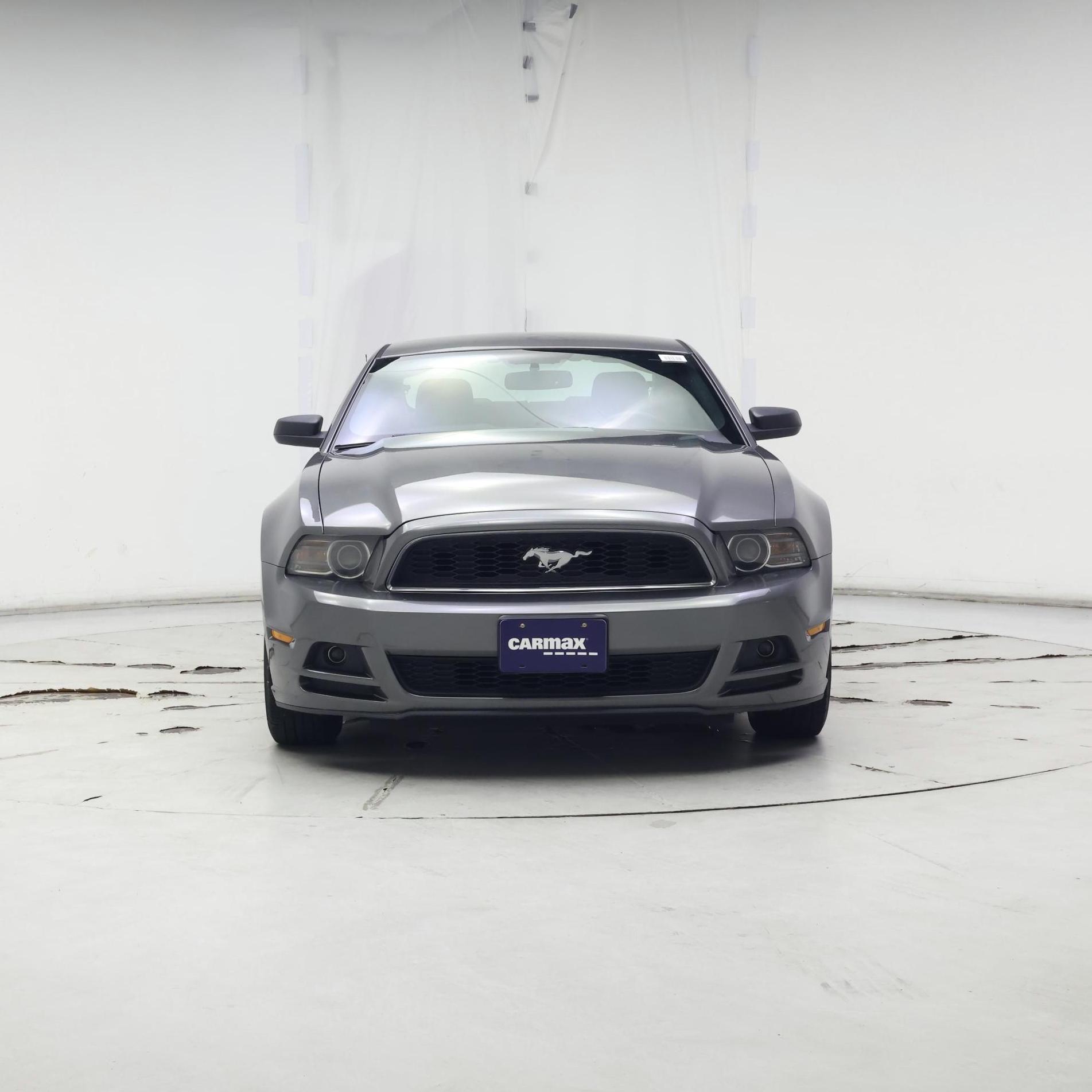 Thumbnail: 2013 Ford Mustang - 5