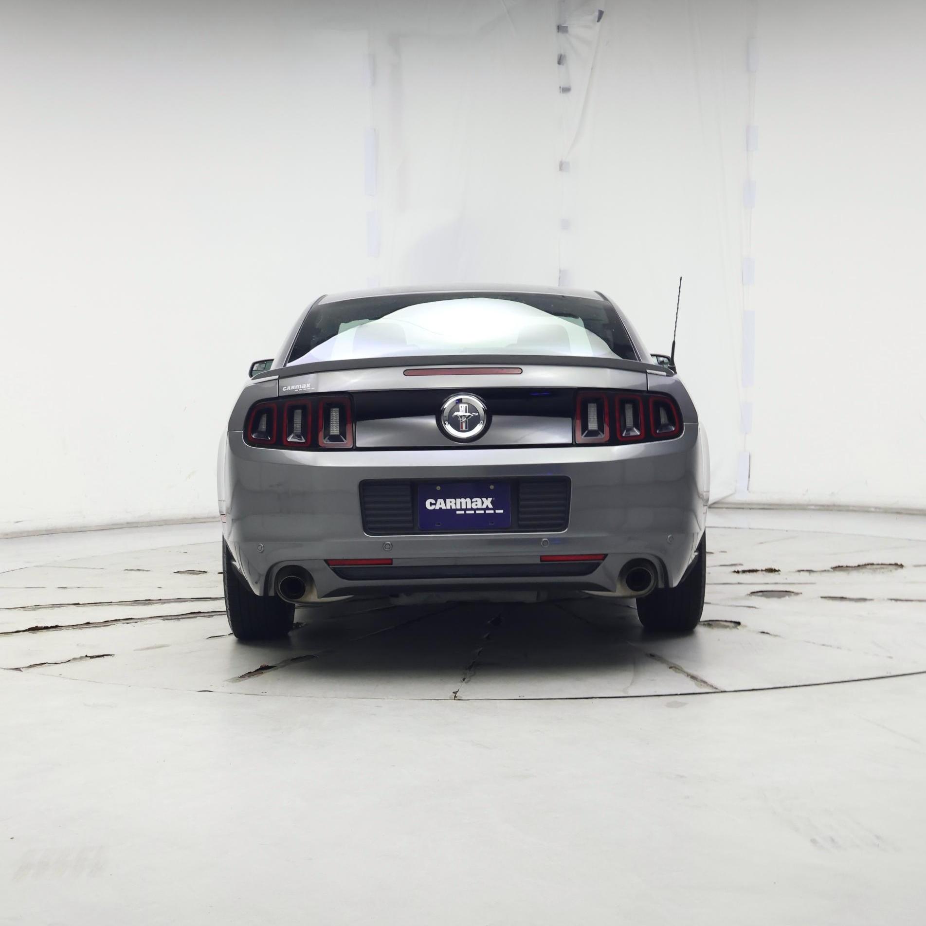 Thumbnail: 2013 Ford Mustang - 6