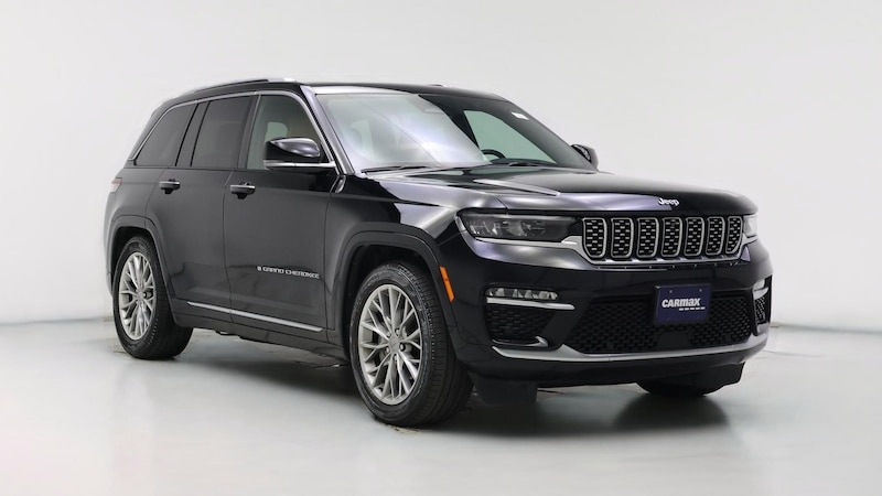 2023 Jeep Grand Cherokee Summit Hero Image