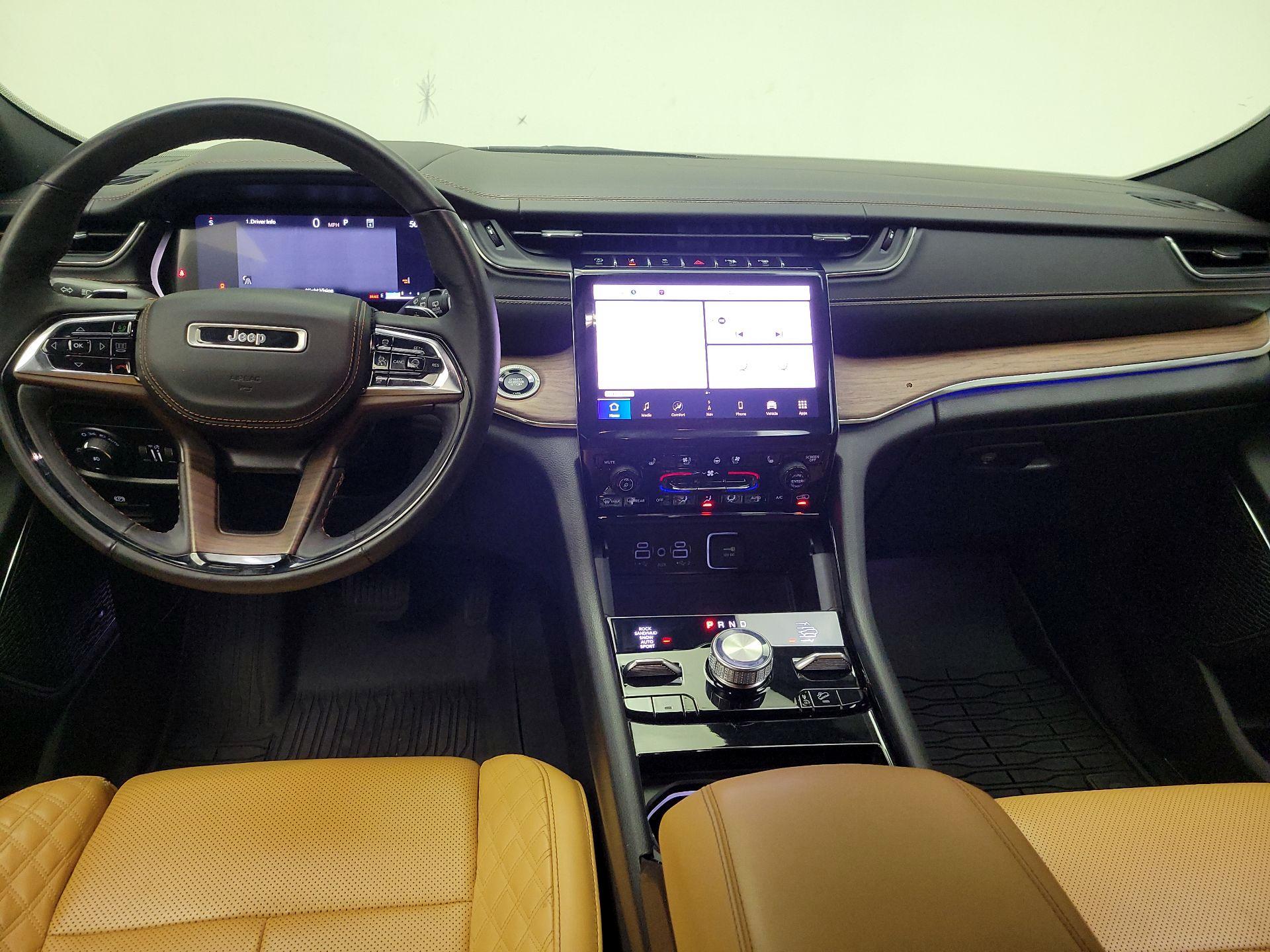 Thumbnail: 2023 Jeep Grand Cherokee - 9