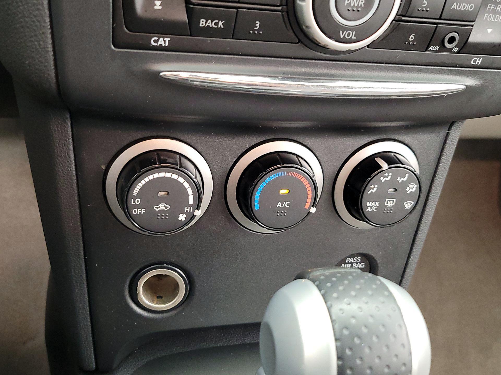 Thumbnail: 2013 Nissan Rogue - 15